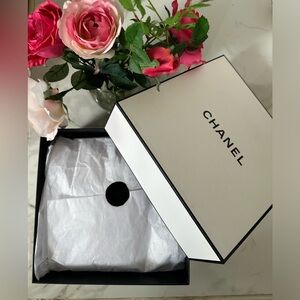 Chanel Box with tissue shredding and sticker